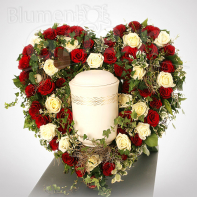 Urne mit Blumenschmuck herzform
